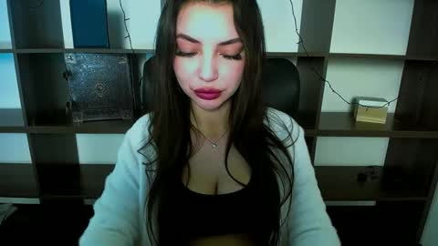 Alexia online show from January 24, 1:36 pm