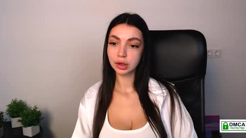 Alexia online show from September 24, 12:59 pm