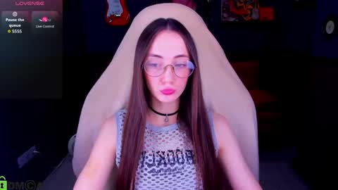 Lexi GTM2 MonWedThurSatSun 1000am-400pm online show from May 15, 2:49 am