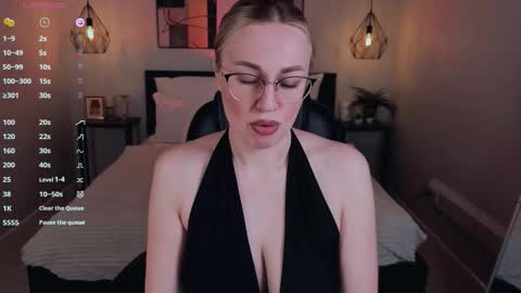 Lexy - Follow me online show from November 25, 6:48 am