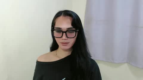 lexibabe_ online show from November 5, 7:08 pm