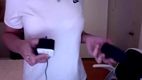 Snapshot of lexwyoex chatting on October 21, 3:49 pm lexwyoex online show from October 21, 3:49 pm