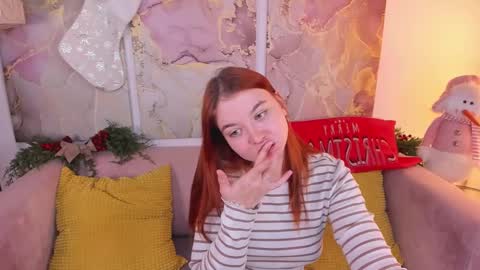 lexxxyone online show from December 12, 2:33 pm