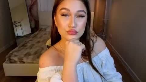 Lexy Gilbert online show from July 28, 11:17 am