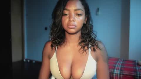 LEXY - Independent account online show from June 22, 10:12 am