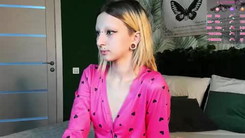 Lexy online show from November 26, 11:33 am