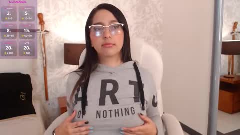 lexyblaze_ online show from November 15, 11:33 am