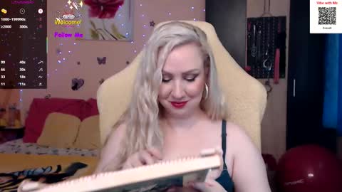 Lexy online show from September 25, 2:16 pm