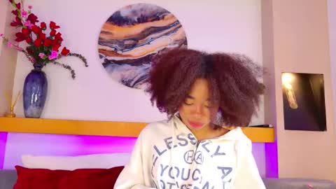 lexyskye online show from February 8, 2:43 pm