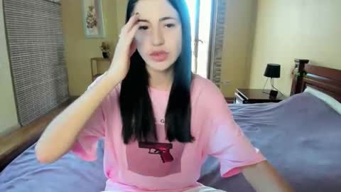 lexyswett online show from September 22, 12:03 pm