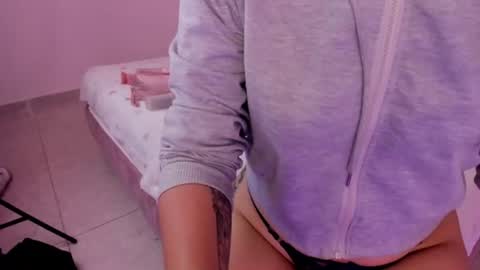  Lexy - Le - xy  online show from July 24, 11:52 am