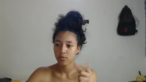 lolita online show from February 6, 5:40 pm