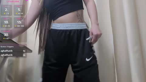 Leya online show from June 6, 3:51 pm