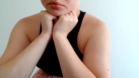 Leyla online show from July 30, 6:14 am