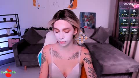 LEA online show from December 18, 3:00 pm