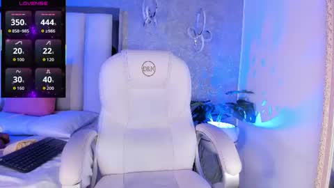 Leyla online show from June 11, 12:32 am