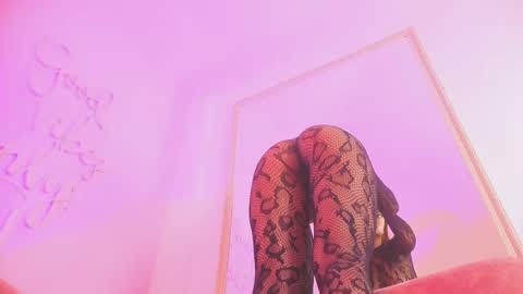 Leyla online show from February 25, 11:31 am