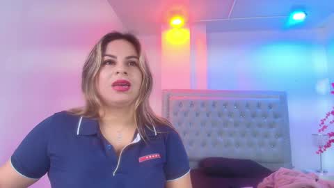 Lia  online show from May 27, 4:09 am
