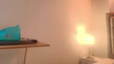 Lia  online show from April 28, 3:32 am