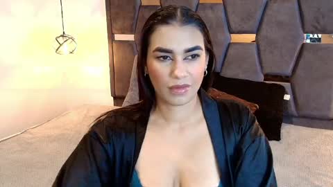  LIA  online show from April 10, 1:17 pm