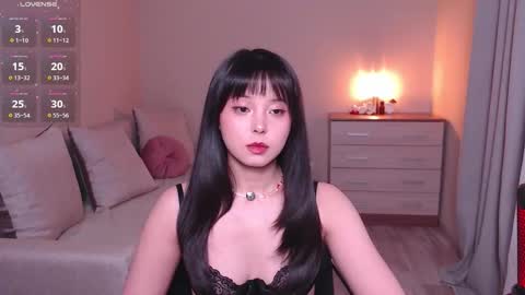 L I A online show from February 16, 2:39 pm