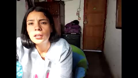 Lia online show from March 8, 2:16 pm