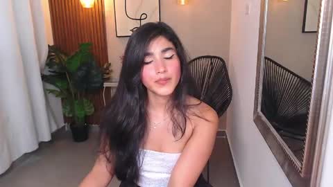 LIA online show from April 14, 6:52 pm