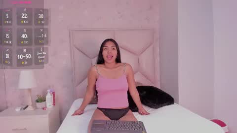 lia_saint online show from July 27, 3:36 am