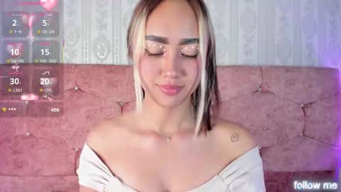 Snapshot of liaa_18 chatting on September 25, 4:55 am Liaa online show from September 25, 4:55 am