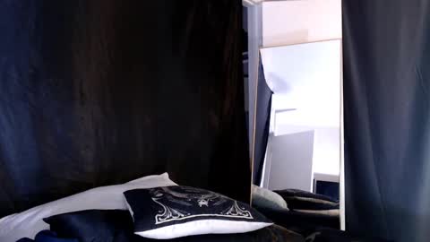 Lia Divina online show from February 10, 8:53 am