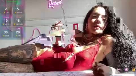 val and tina online show from May 29, 5:11 pm