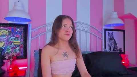 Snapshot of liah_grey8 chatting on September 14, 9:56 pm ---Liah--- online show from September 14, 9:56 pm