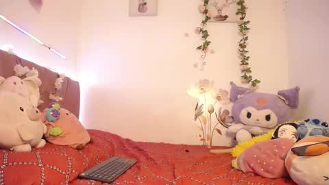 liahdiaz_ online show from March 14, 5:25 pm