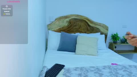 liamonroex2 online show from April 19, 1:05 am