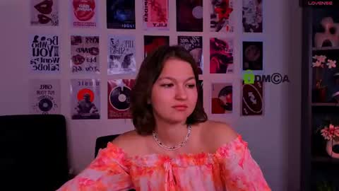 Li online show from July 11, 10:37 am