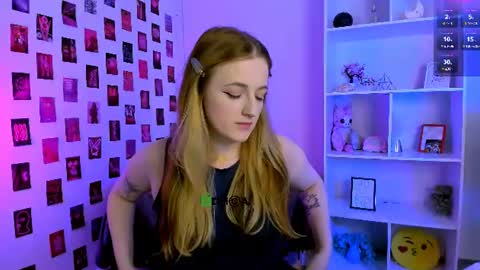 Little Liana  online show from July 7, 6:43 pm