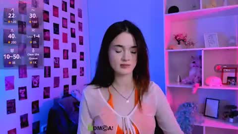 Little Liana  online show from June 17, 6:53 pm