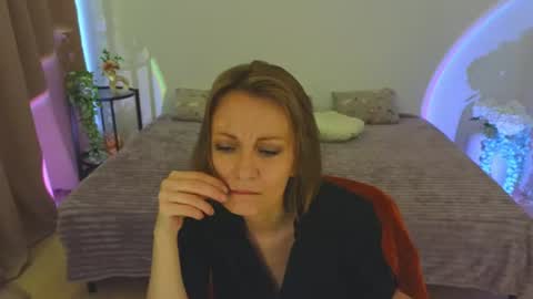 LianaNova online show from July 21, 10:49 am