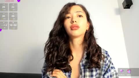 Lian online show from September 12, 7:40 am