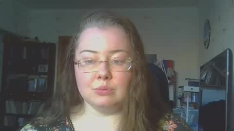 Snapshot of liaorgel chatting on January 18, 12:04 pm liaorgel online show from January 18, 12:04 pm