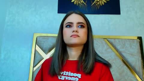 liaross online show from December 31, 11:06 pm