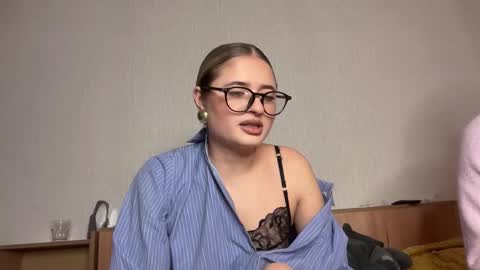 librelover online show from November 25, 1:02 pm