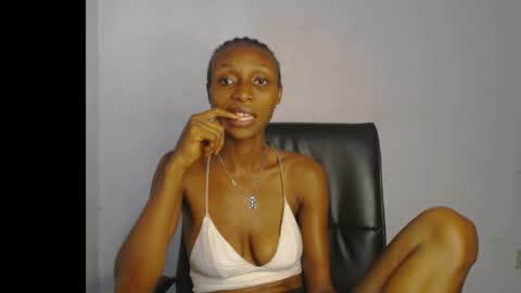 Juicy pinkpussy online show from January 14, 10:20 am