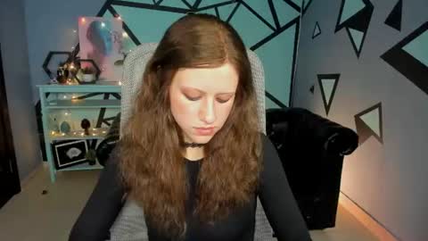 Hey My name is Lida online show from July 28, 11:17 am