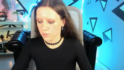 Hey My name is Lida online show from July 28, 3:21 pm