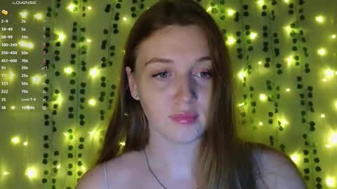 Snapshot of liebevol chatting on October 4, 7:29 pm Amelia Next stream Friday - start 1500-1600 UTC online show from October 4, 7:29 pm