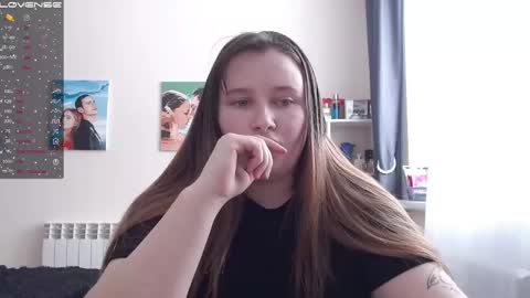 light_lunaa online show from February 13, 5:58 am