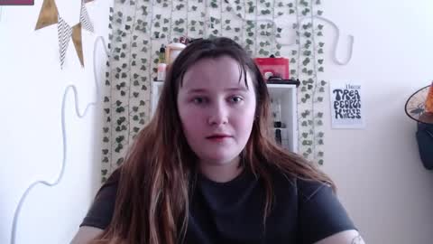 light_lunaa online show from January 28, 9:19 am