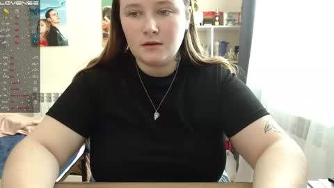 light_lunaa online show from February 20, 7:34 am
