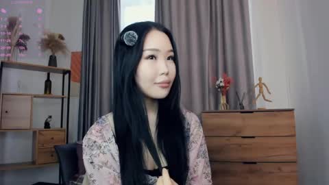 Melissa online show from May 18, 7:25 am